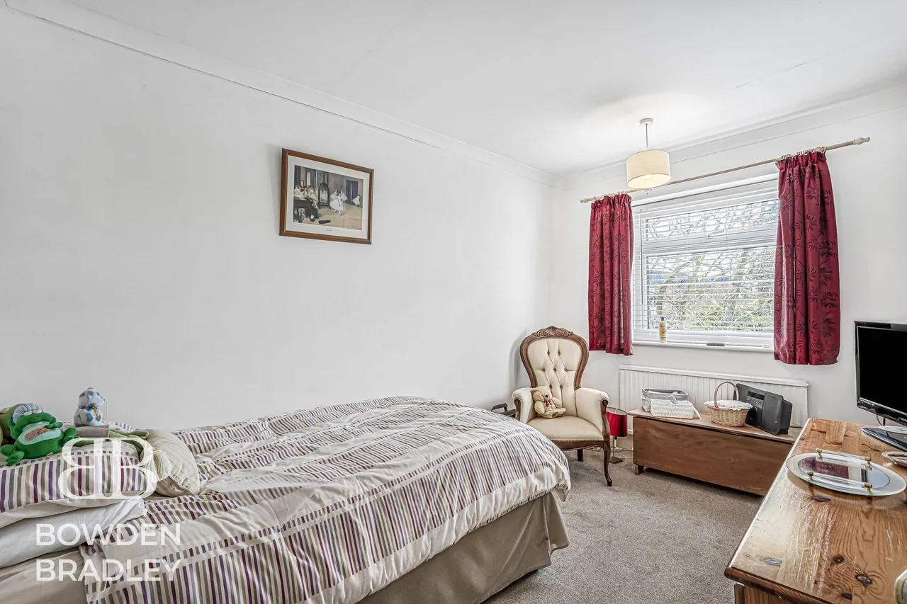 The Brambles, Chigwell, IG7, photo 8