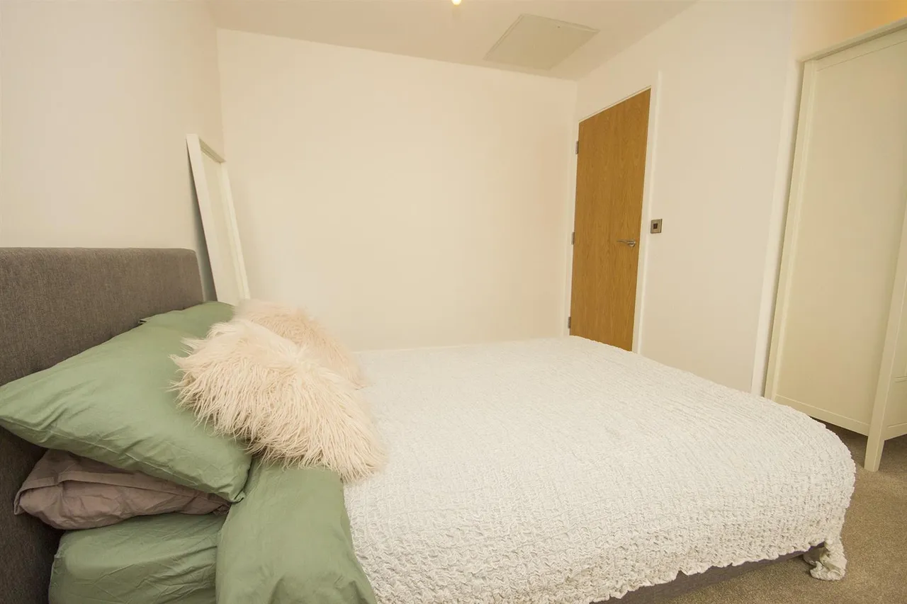 Bleaklow Court, Hawkshaw, Bury, BL8 4PT, photo 38