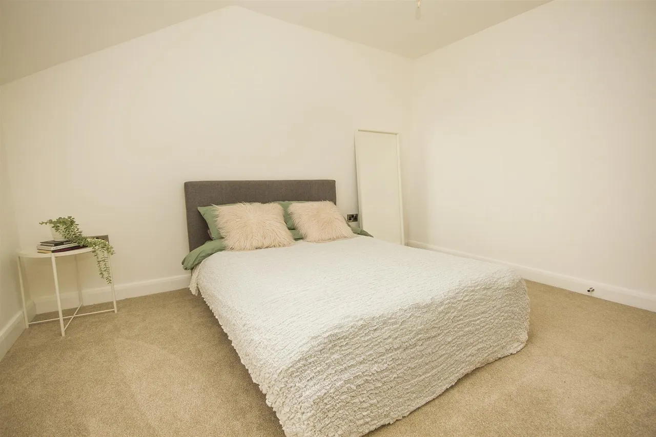 Bleaklow Court, Hawkshaw, Bury, BL8 4PT, photo 33