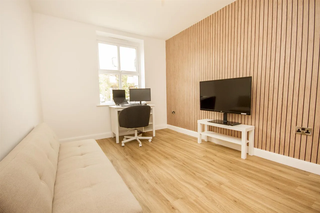 Bleaklow Court, Hawkshaw, Bury, BL8 4PT, photo 22