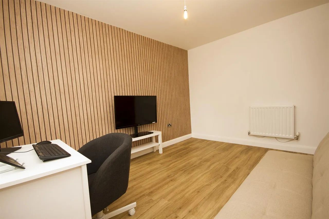 Bleaklow Court, Hawkshaw, Bury, BL8 4PT, photo 25