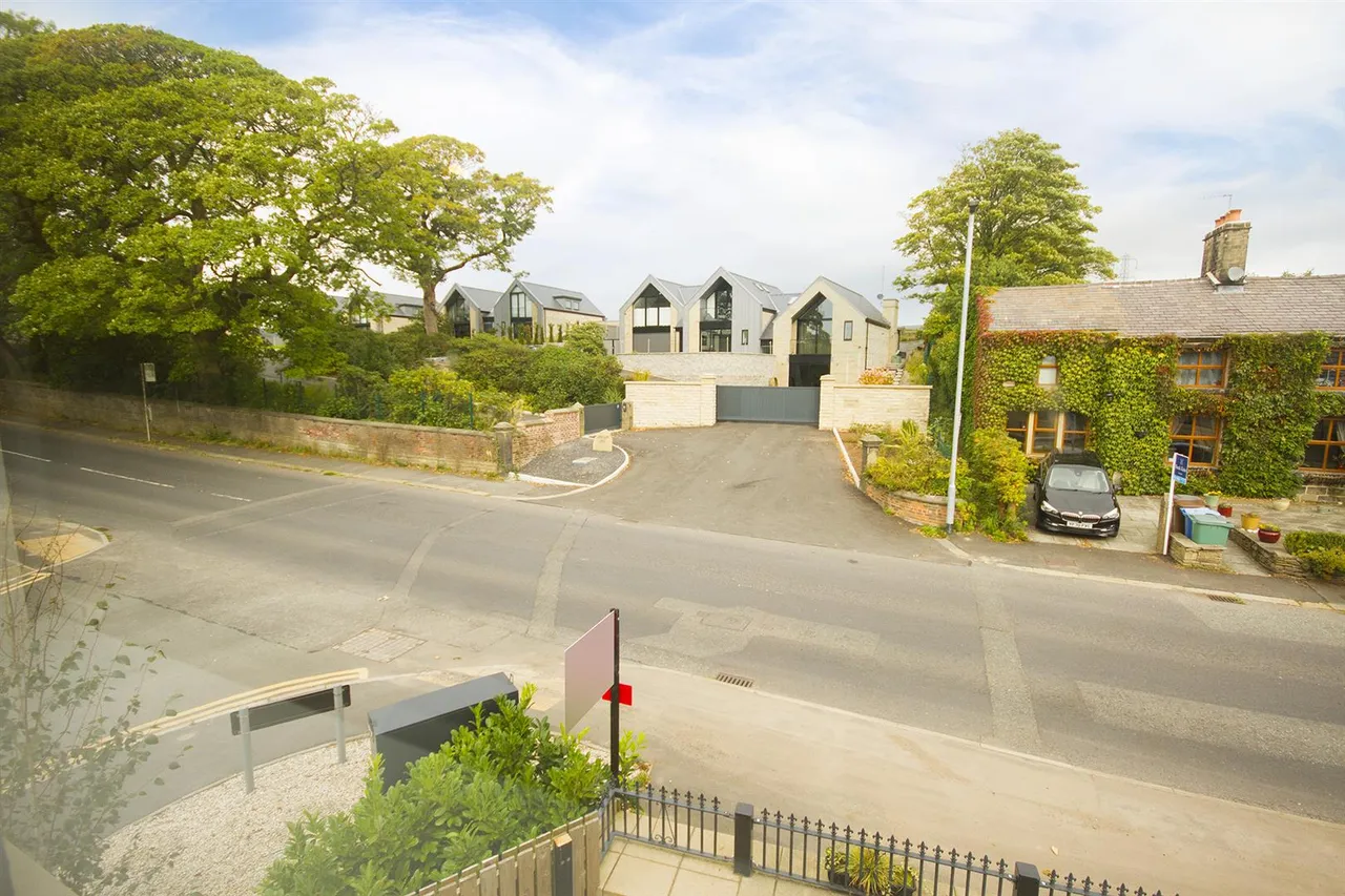 Bleaklow Court, Hawkshaw, Bury, BL8 4PT, photo 36