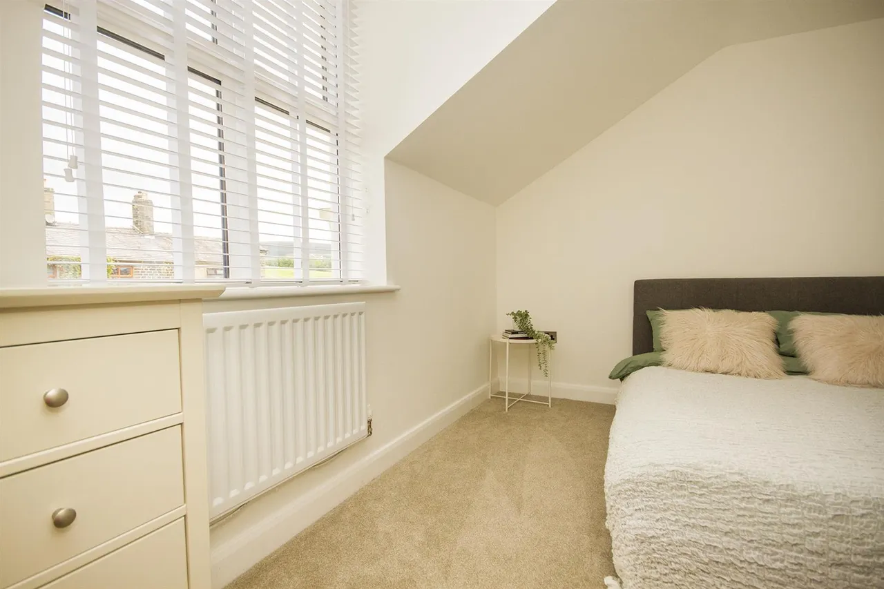 Bleaklow Court, Hawkshaw, Bury, BL8 4PT, photo 34
