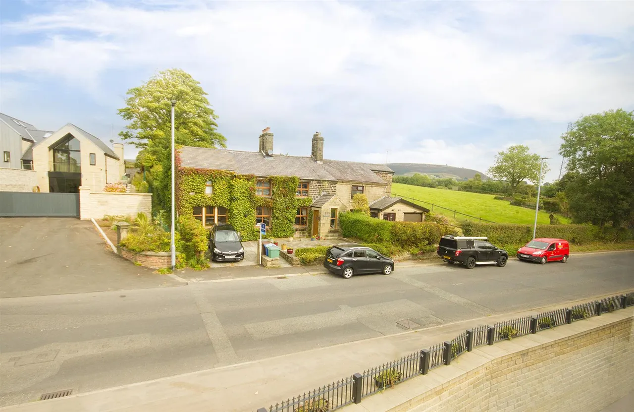 Bleaklow Court, Hawkshaw, Bury, BL8 4PT, photo 35