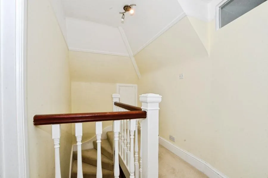 Wolsey Road, Moor Park, HA6, photo 36