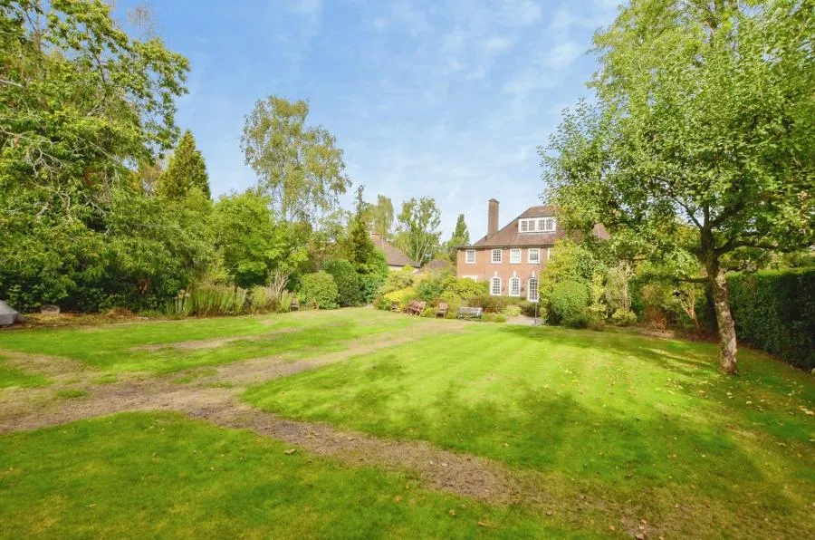 Wolsey Road, Moor Park, HA6, photo 10