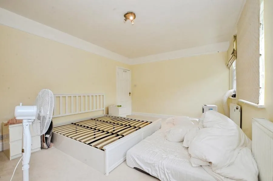 Wolsey Road, Moor Park, HA6, photo 26