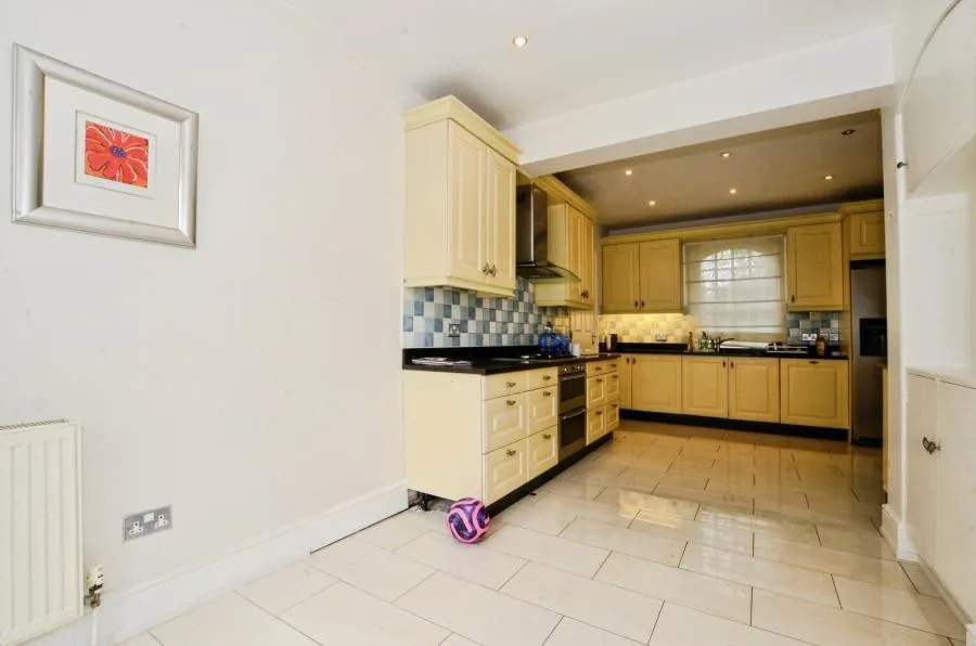 Wolsey Road, Moor Park, HA6, photo 23