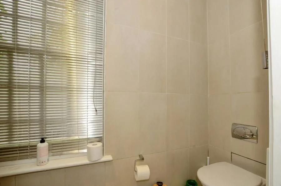 Wolsey Road, Moor Park, HA6, photo 20