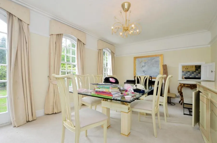 Wolsey Road, Moor Park, HA6, photo 18