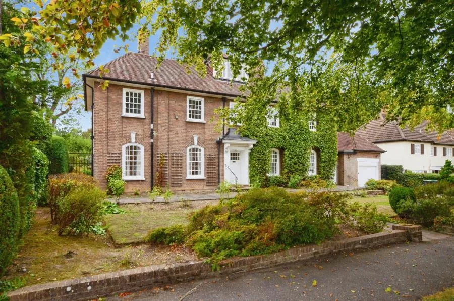 Wolsey Road, Moor Park, HA6, photo 4