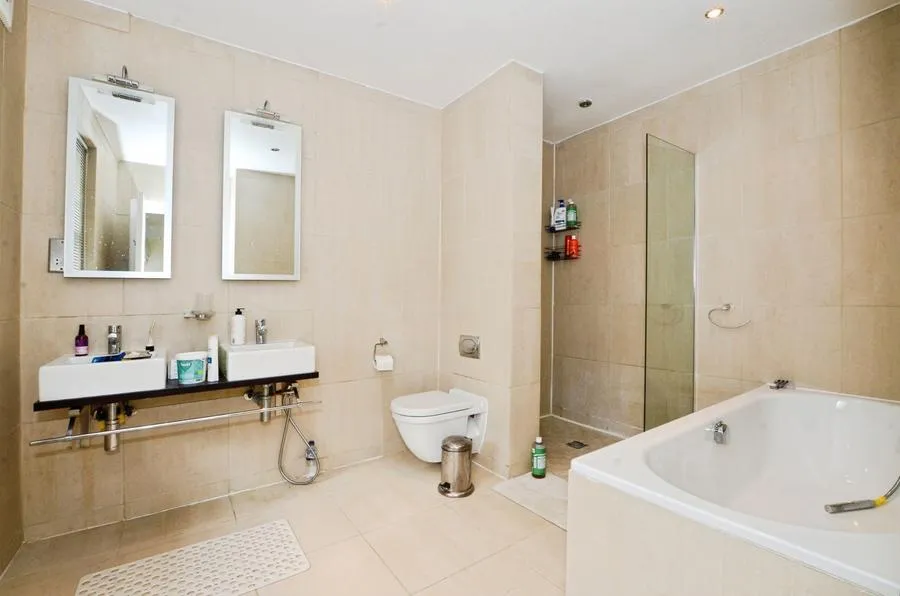 Wolsey Road, Moor Park, HA6, photo 27