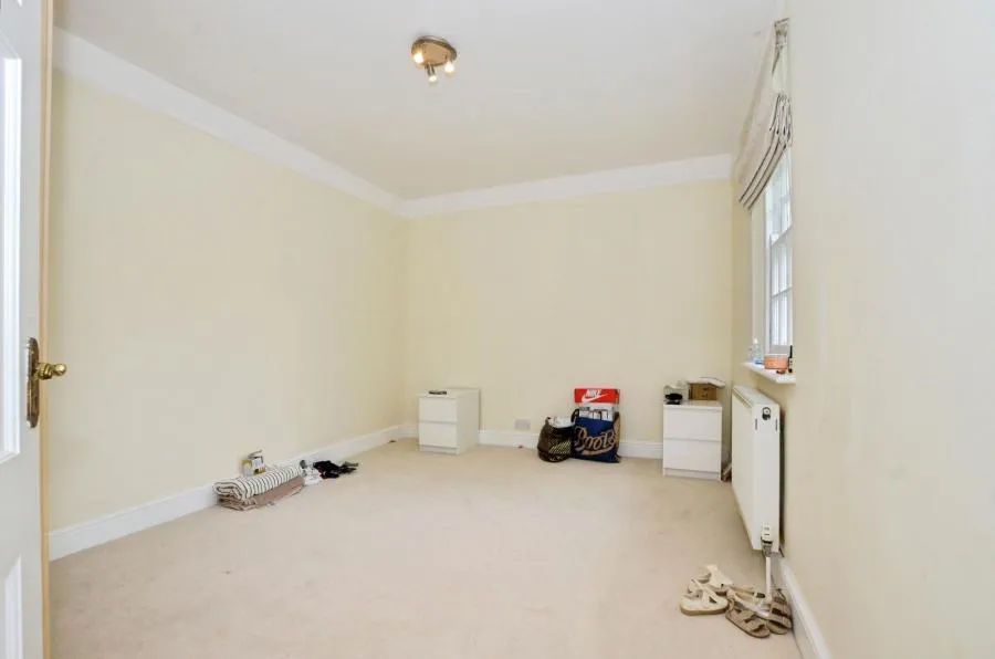 Wolsey Road, Moor Park, HA6, photo 24