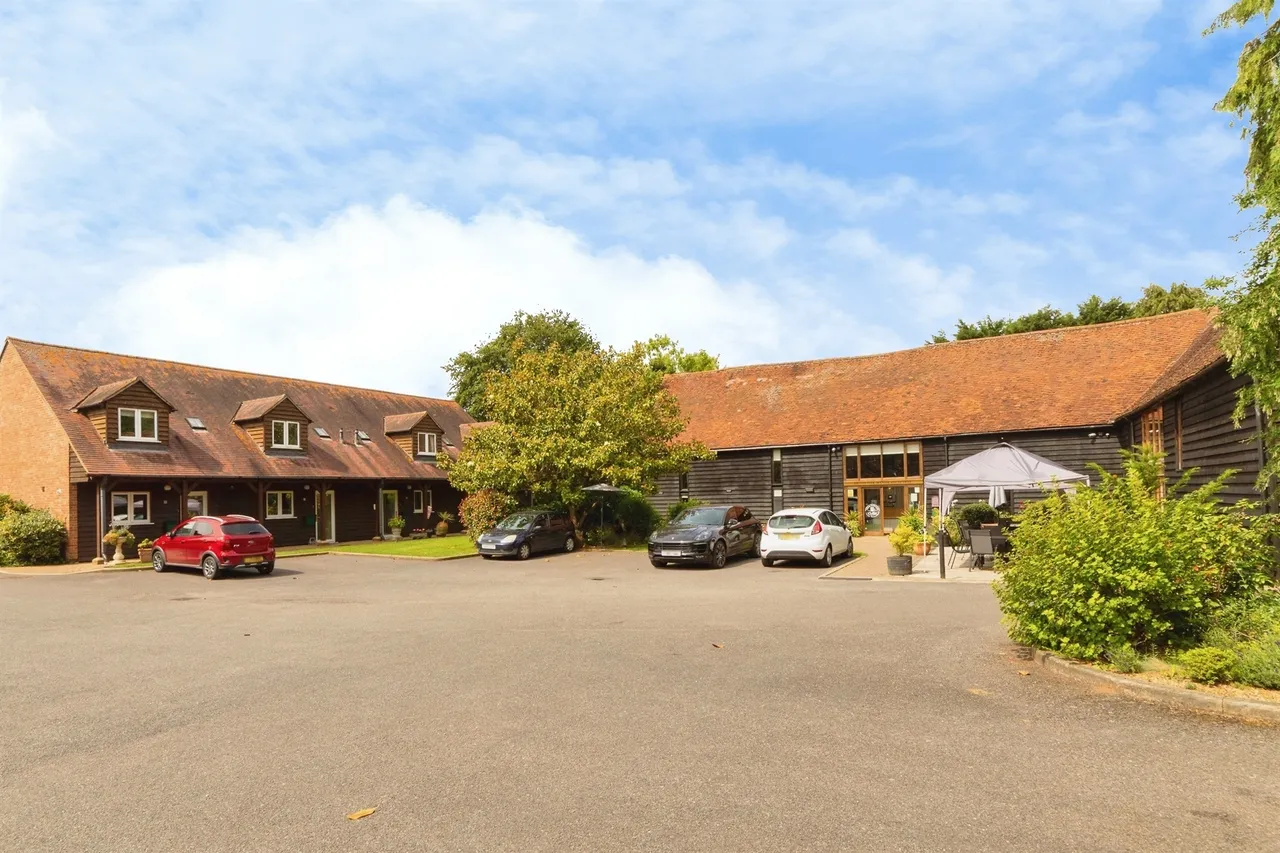 Broad Oak Lane, Hertford, photo 2