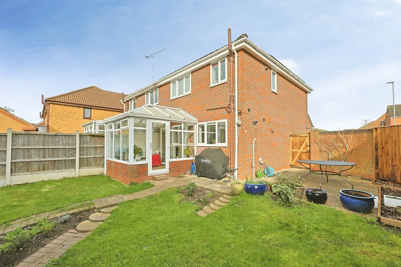 Mountbatten Drive, Dereham, NR19, photo 17