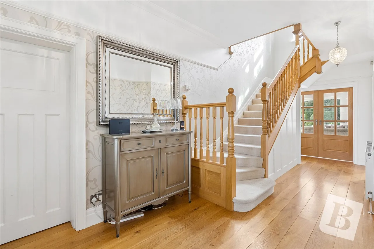 Elm Grove, Emerson Park, RM11, photo 33