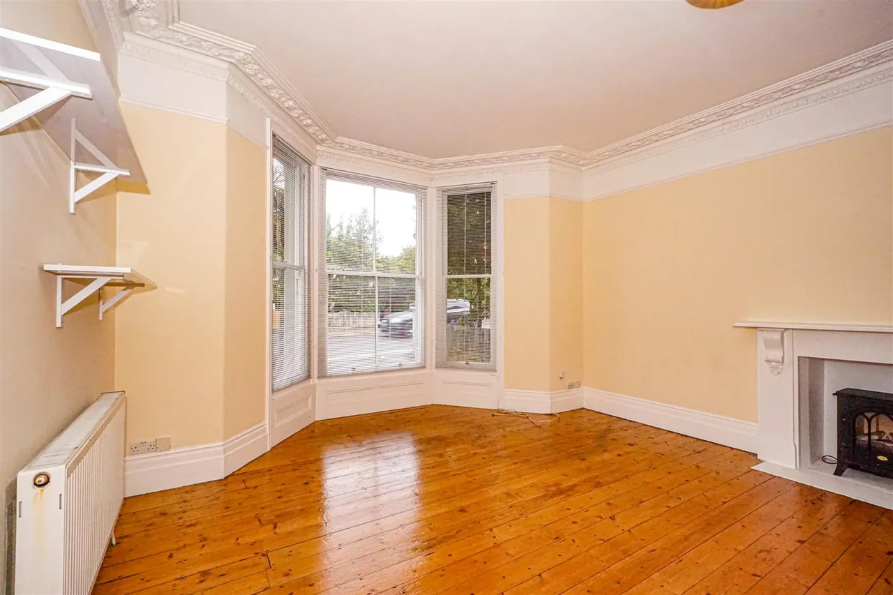 St. Helens Park Road, Hastings, photo 8