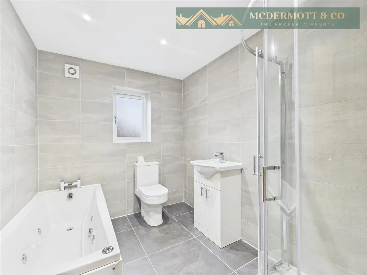 Grove Avenue, Failsworth, M35, photo 12