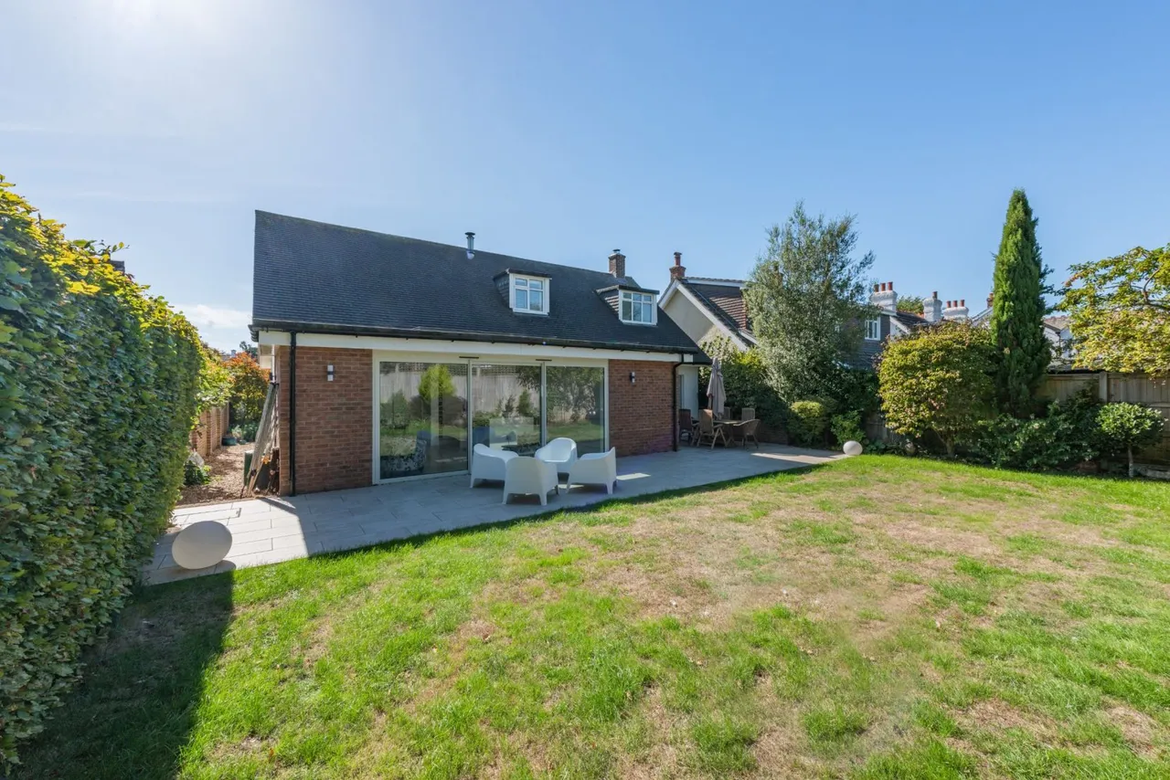 West Road, Emsworth, PO10, photo 15