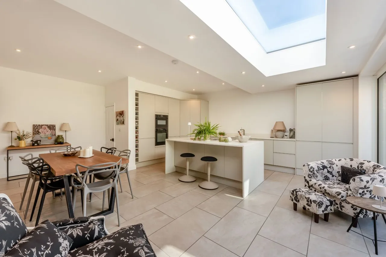 West Road, Emsworth, PO10, photo 10