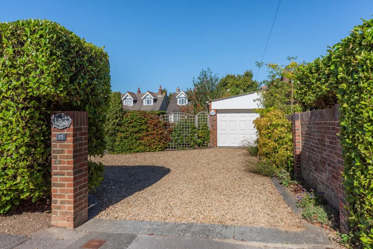 West Road, Emsworth, PO10, photo 16