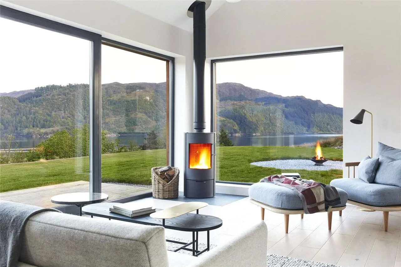Upper Ardelve, Kyle, Highland, IV40 8EY, photo 2