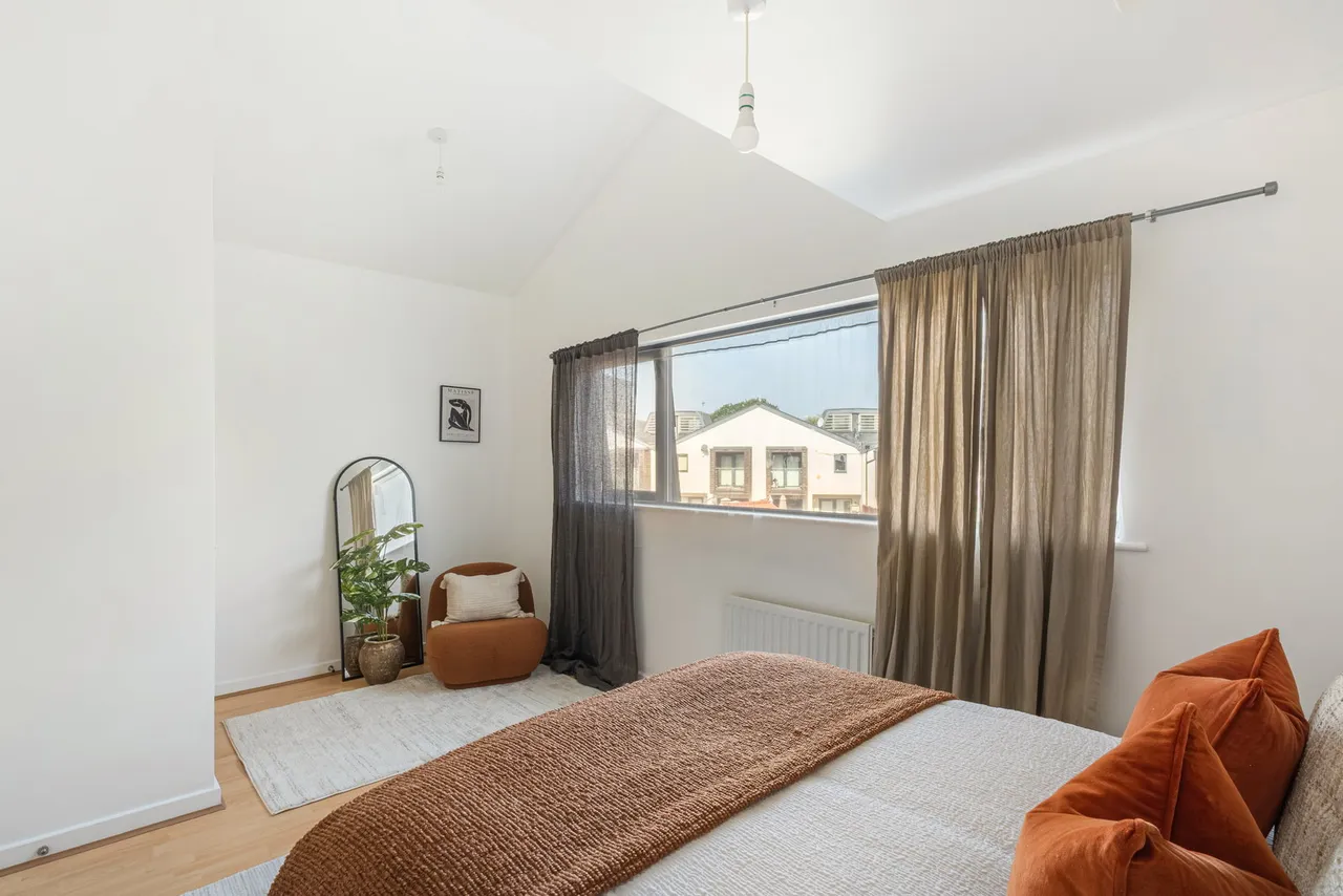 Lumina House, Rowan Park, SW16, photo 9