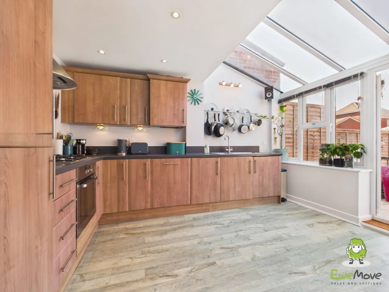 Burghfield Walk, Basingstoke, RG22, photo 4