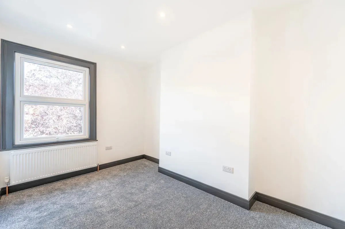 Chaplin Road, Willesden Green, NW2, photo 8