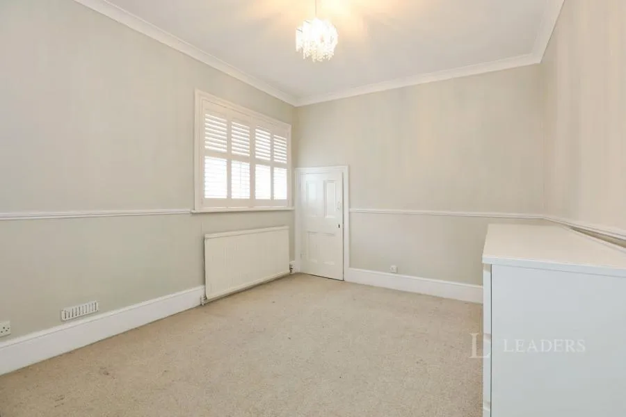Fox Hill, Haywards Heath, RH16, photo 17