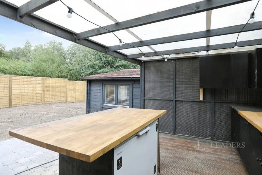 Fox Hill, Haywards Heath, RH16, photo 22