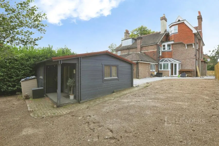 Fox Hill, Haywards Heath, RH16, photo 4