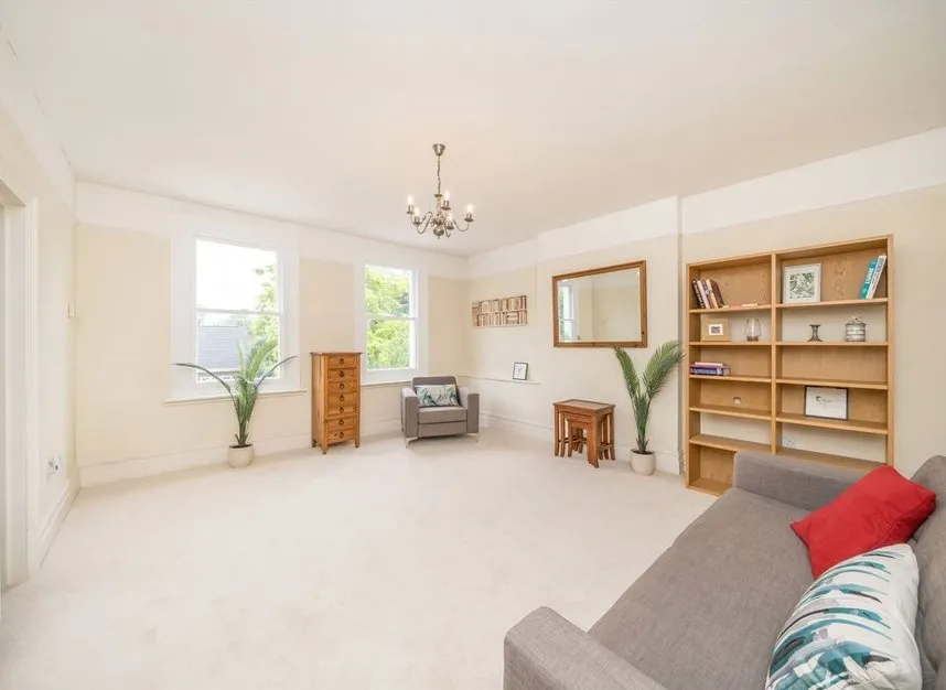 Effingham Road, Surbiton, KT6, photo 2