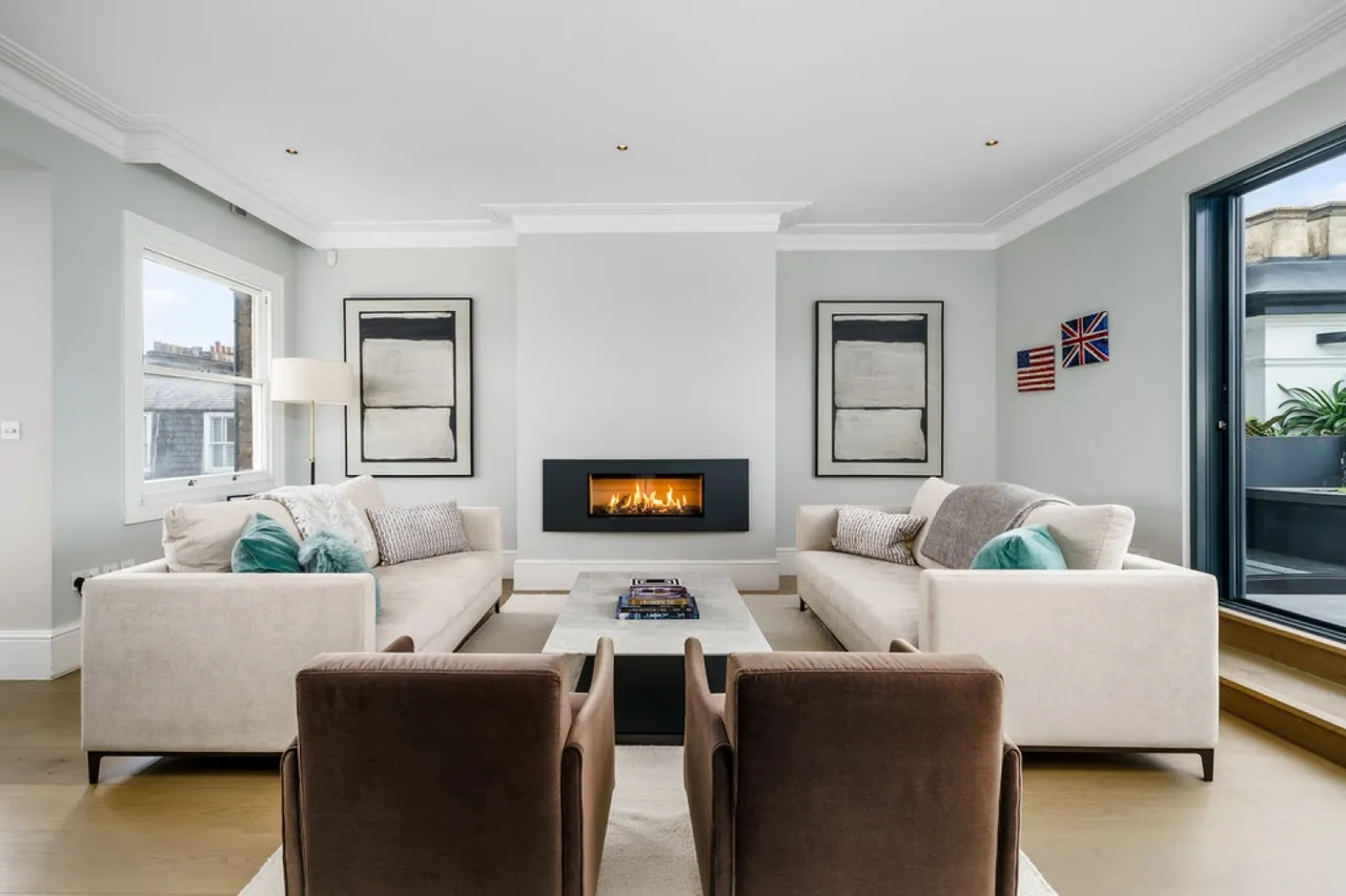 4 bed flat to rent — De Vere Gardens, Kensington