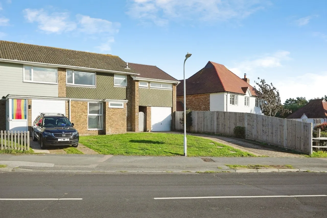 Cornwallis Avenue, Folkestone, CT19, photo 23