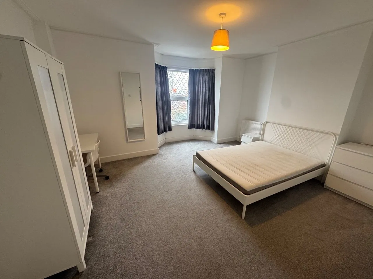 6 bed house to rent, Francis Avenue, Southsea, PO4
