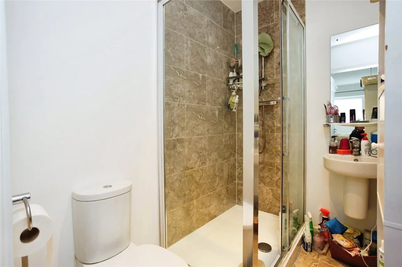 Sovereign Way, Tonbridge, TN9, photo 10