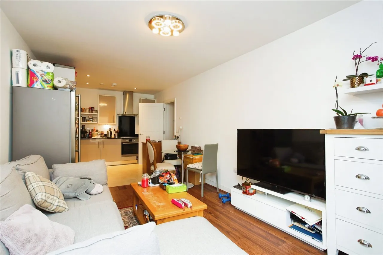 Sovereign Way, Tonbridge, TN9, photo 14