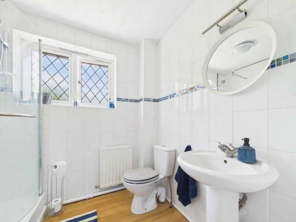 Ledbury Drive, Calcot, RG31, photo 11