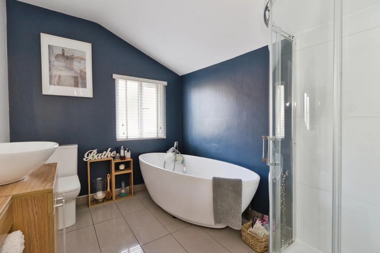 Flaxton Road, London, SE18, photo 30