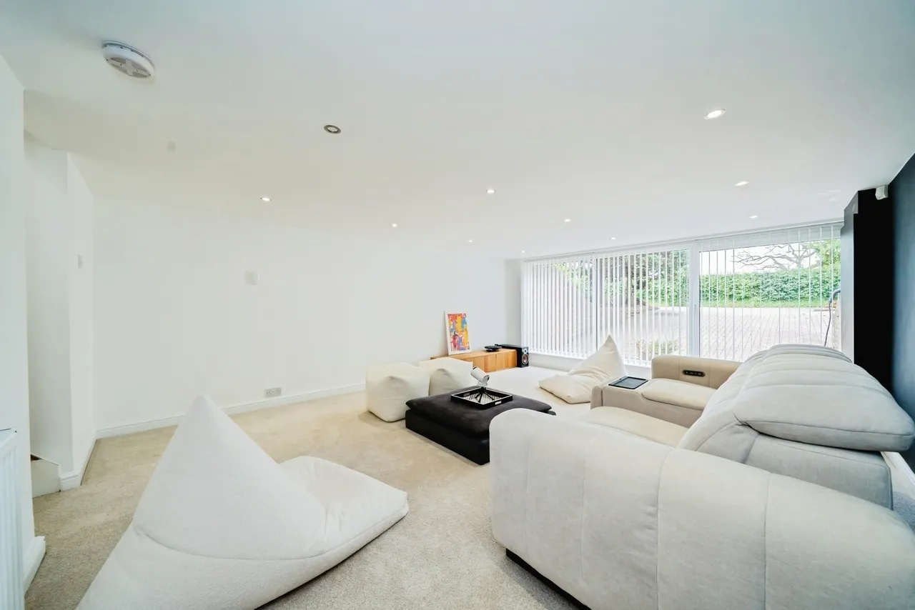 Kenyon Lane, Lowton, Warrington, WA3, photo 15