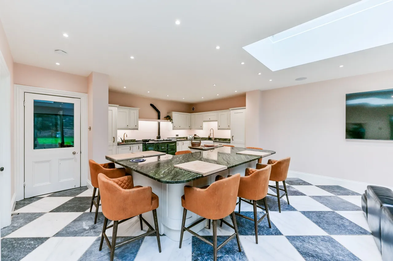 22 Bramley Hill, South Croydon, photo 12