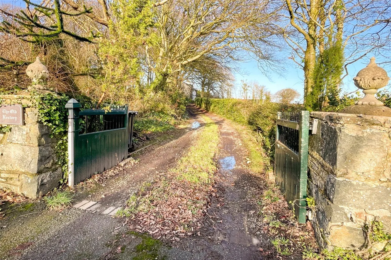Trefor, Holyhead, LL65, photo 8