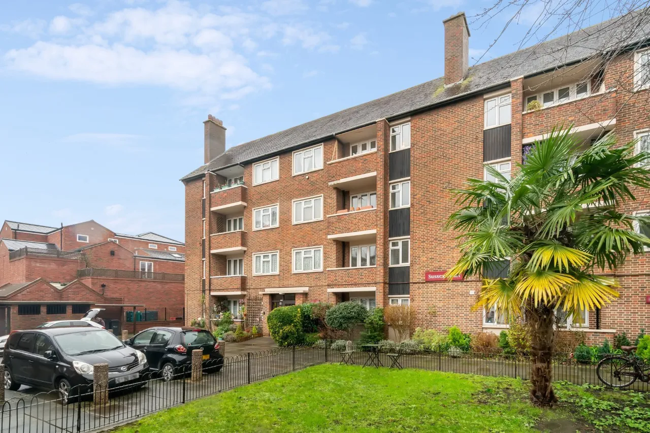 Grove Road, Barnes, SW13, photo 3