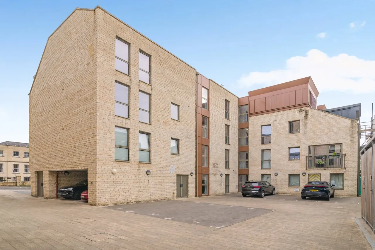 1 bed flat for sale, Victoria Bridge Road, Bath, BA1