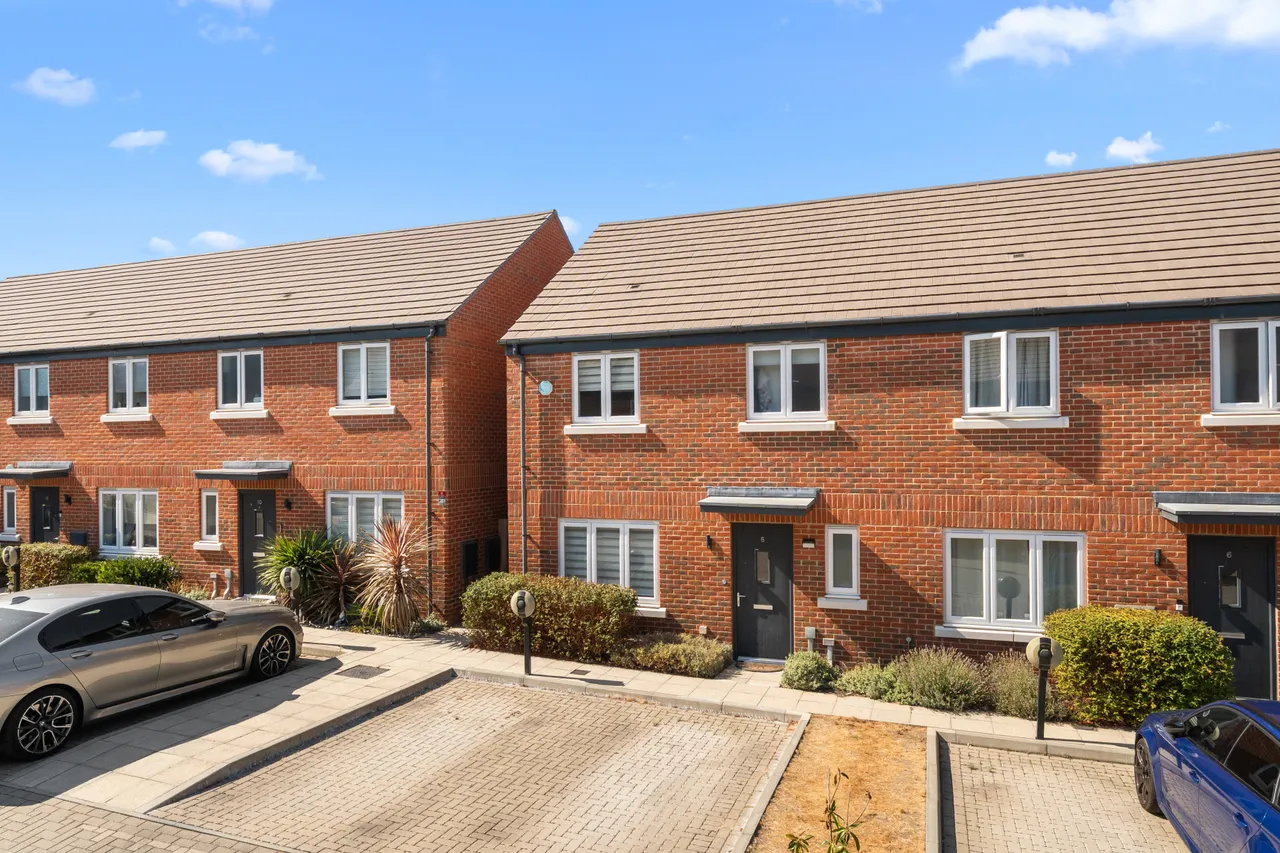 Garrett Crescent, Ottershaw, KT16, photo 20