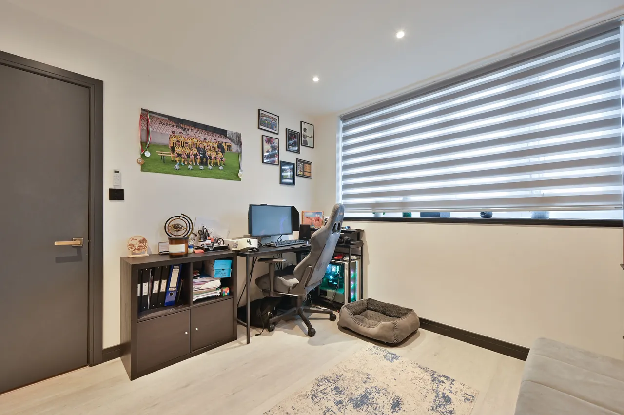 18 Pentland Road, Bushey, photo 5