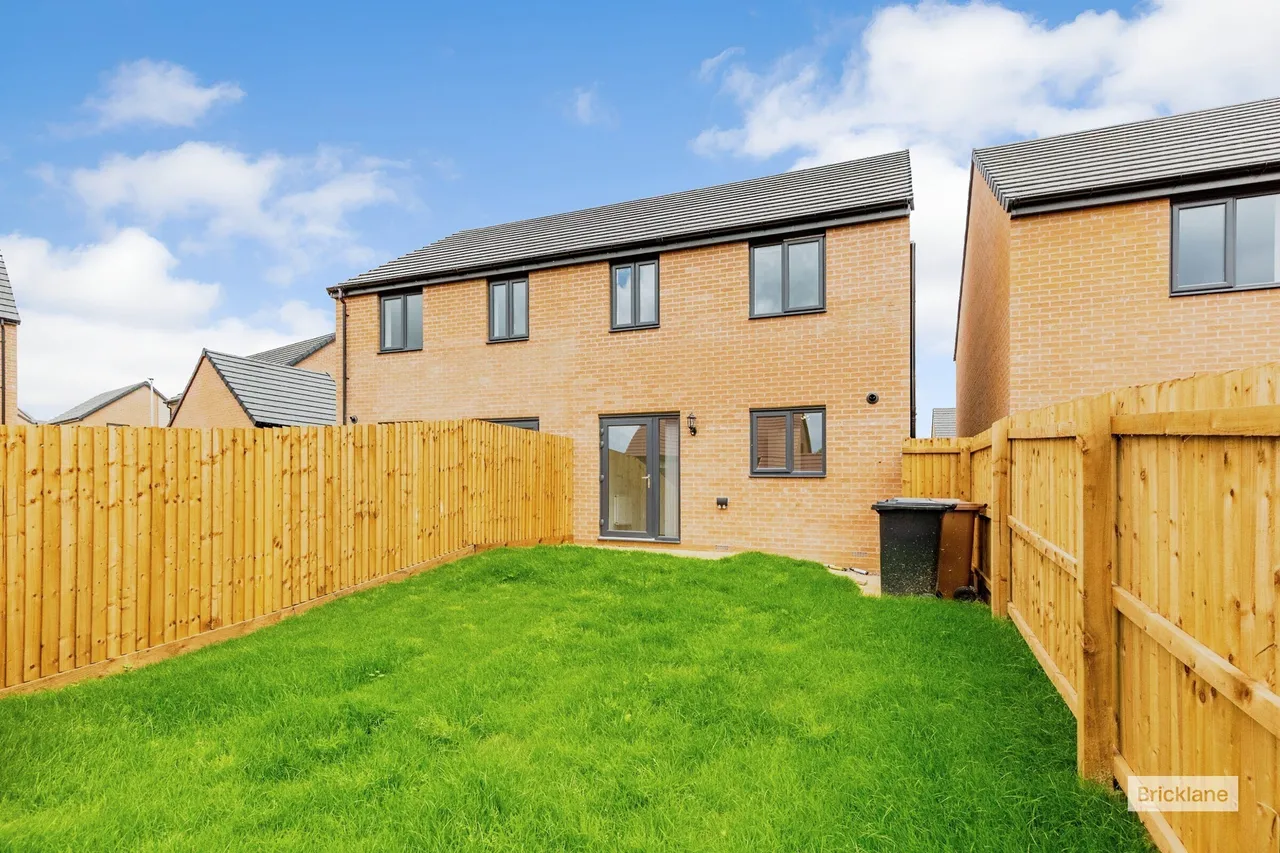 Gabriel Way, WELLINGBOROUGH, photo 10