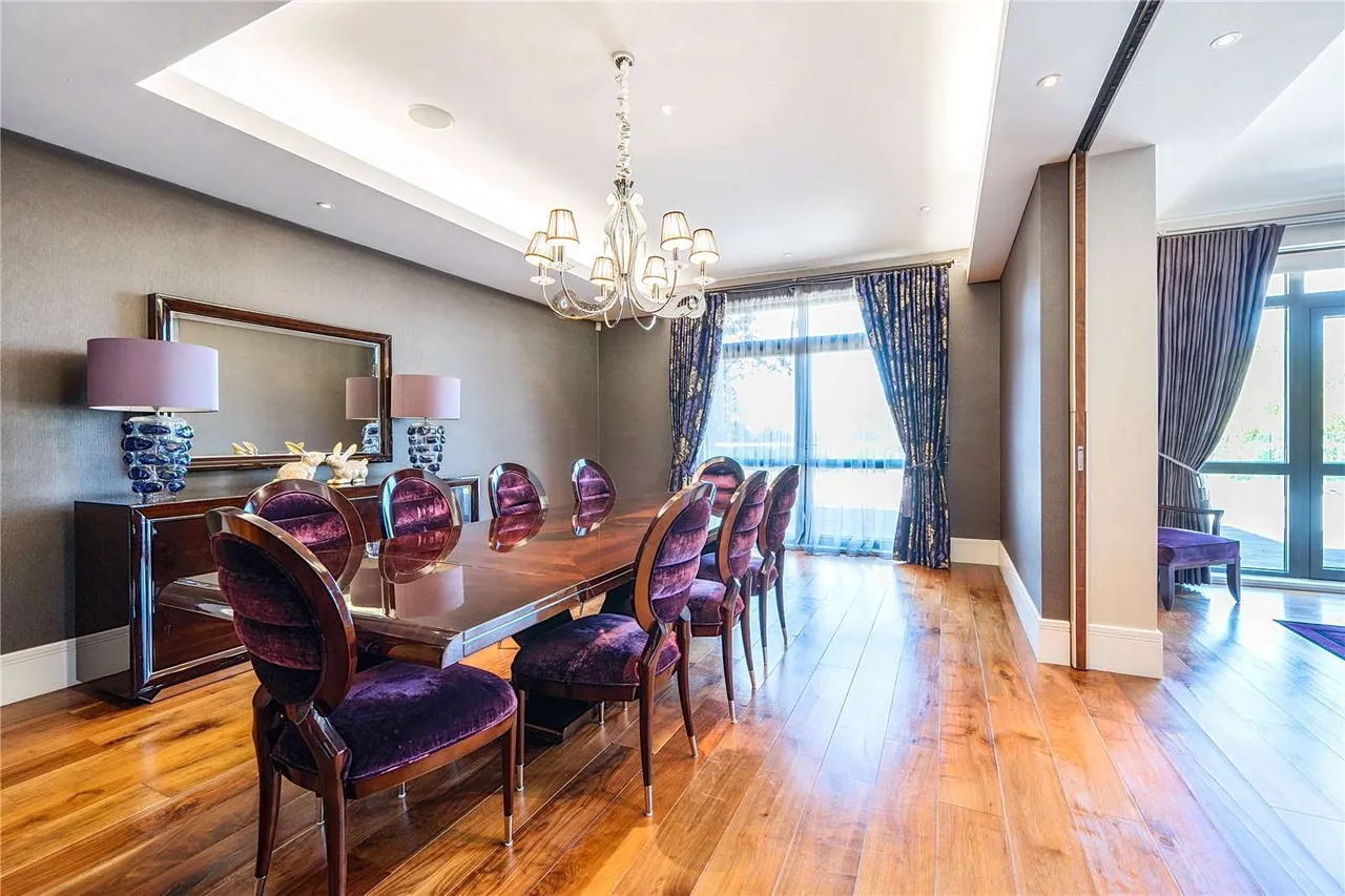 The Bishops Avenue, London, N2 0BA, photo 4