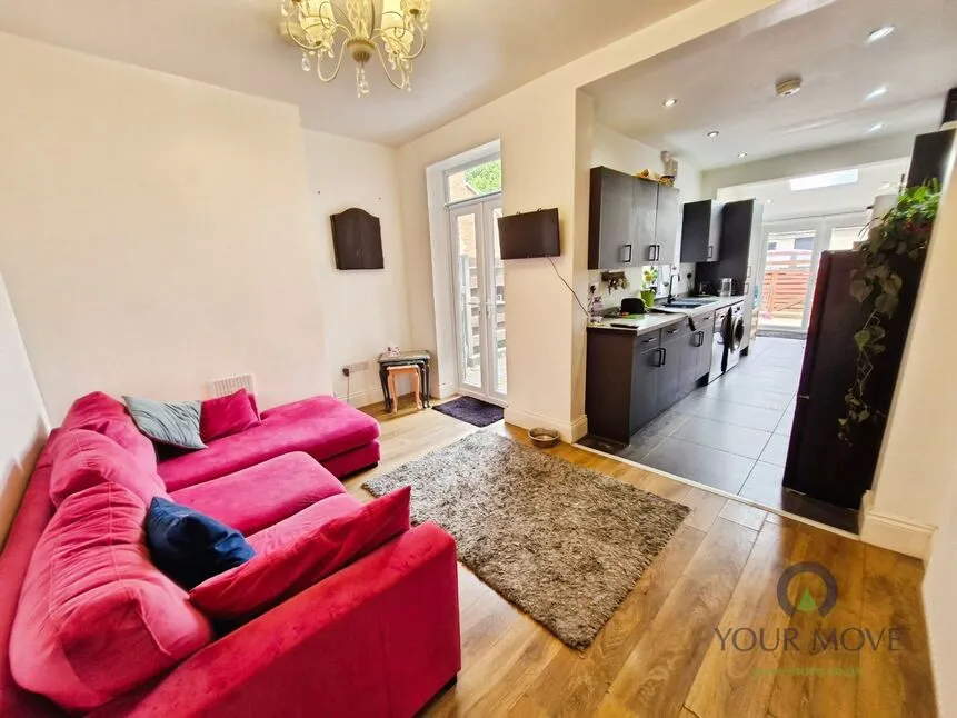 Belvoir Road, Coalville, Leicestershire, LE67, photo 3